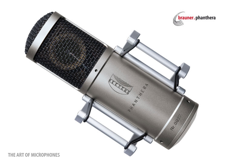 Photo : Microphone     Brauner Phantera avec accesoires