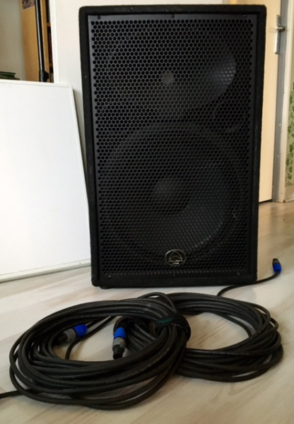 Photo : Wharfedale Pro DLX 15 2 enceintes sono