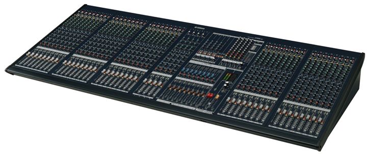 Photo : Console  Yamaha  IM8 40