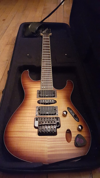 Photo : Ibanez         S870FM ATF
