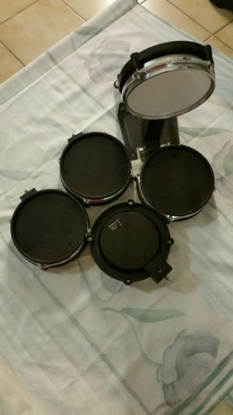 Photo : Pads   batterie  electronique MILLENIUM x 5