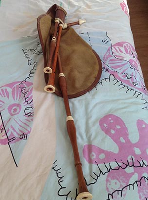 Photo : Cornemuse        bourbonnaise 16 pouces facture BB