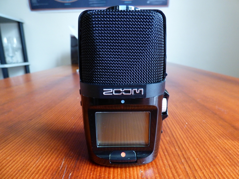 Photo : ZOOM     H2N     + ZOOM APH 2N