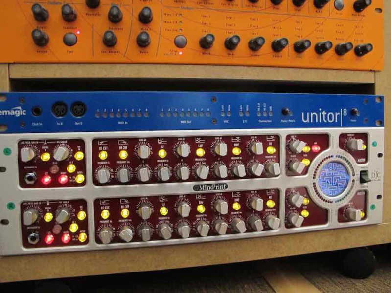 Photo : Preampli       MindPrint DTC Dual Tube Channel