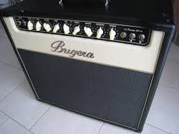 Photo : Bugera    V55    Infinium