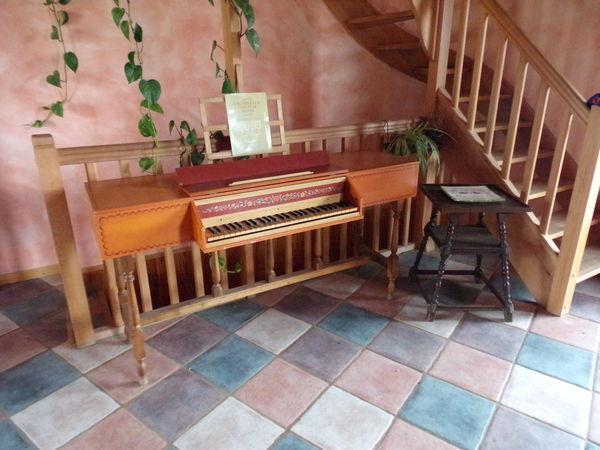 Photo : Virginal Italien 8 Zuckermann