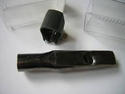 Photo : Bec Brancher metal B29