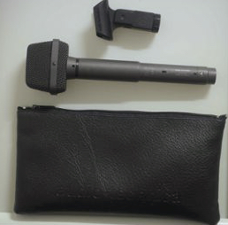 Photo : Audio Technica AT 825l