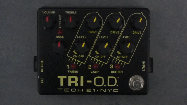 Photo : TECH 21 SANSAMP TRI OD pre amplis