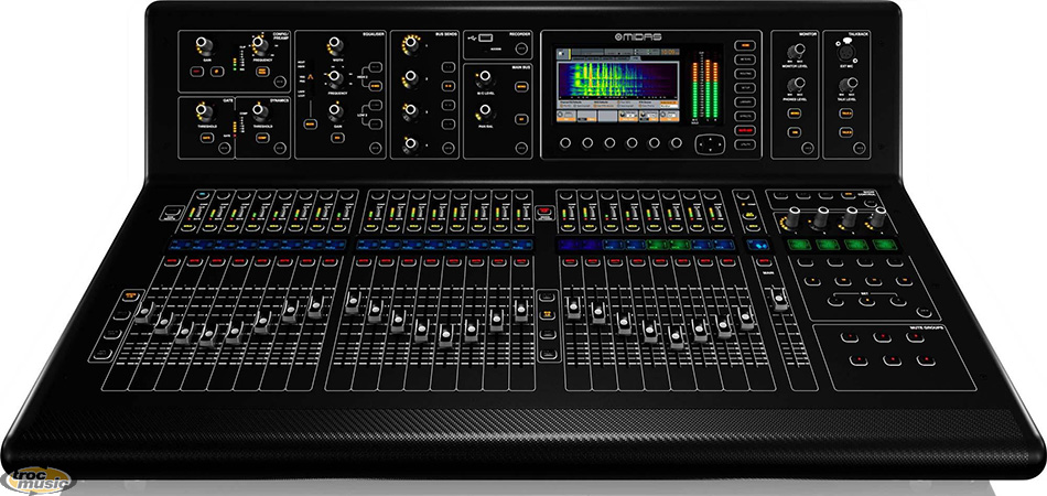 Photo : Midas     M32    + Flightcase