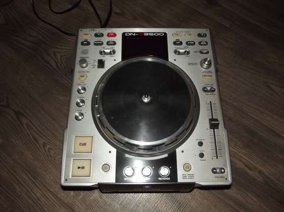 Photo : Denon          DNS 3500 tjrs transporte en flight