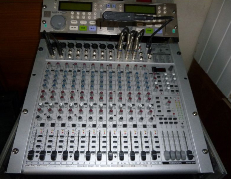 Photo : Pack    Sono   DJ Behringer Audiophony Bose