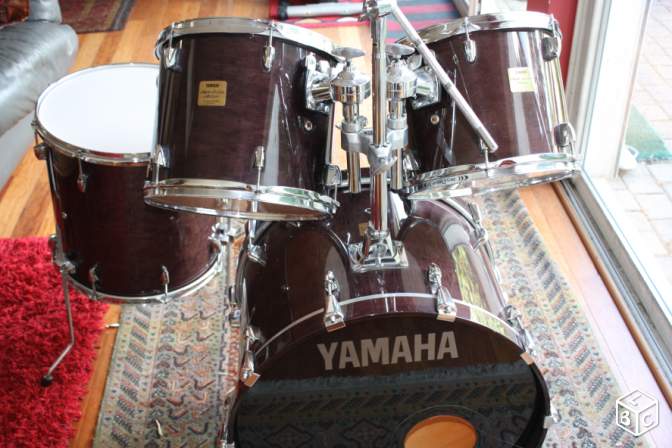 Photo : YAMAHA   Custom  Absolute Maple 4 futs