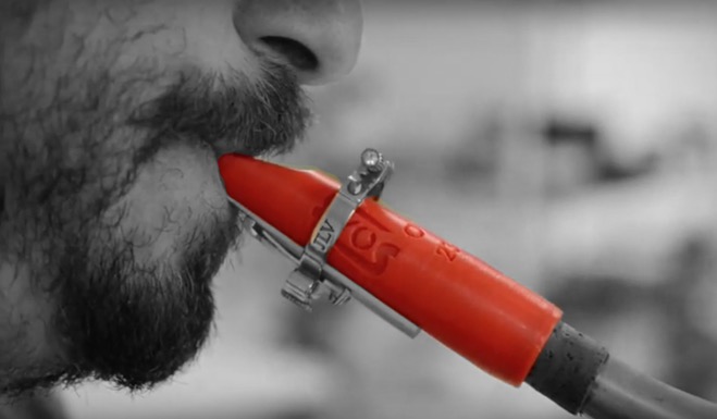 Photo : Bec de Saxophone SYOS