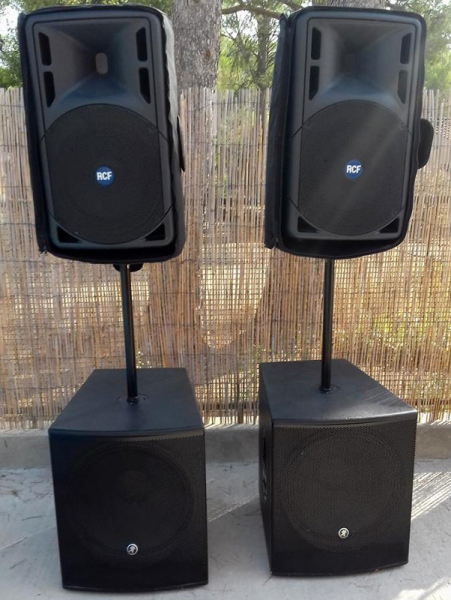 Photo : RCF     ART     312 A + SUB THUMP MACKIE