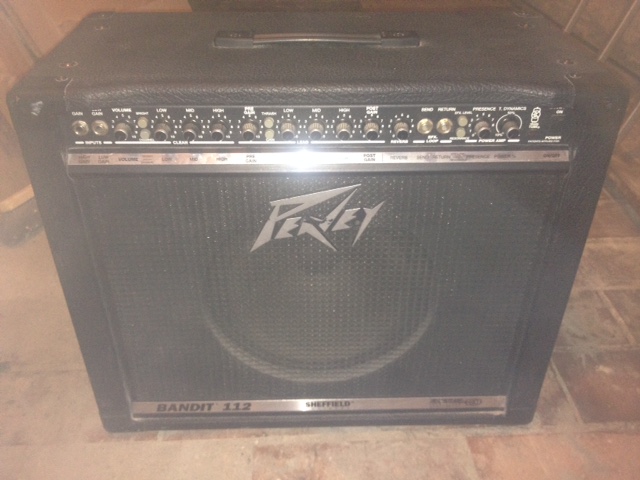 Photo : COMBO   PEAVEY   80 WATTS transtube