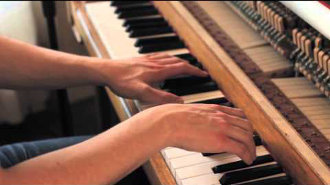 Photo : Auteur Compositeur Arrangeur propose services