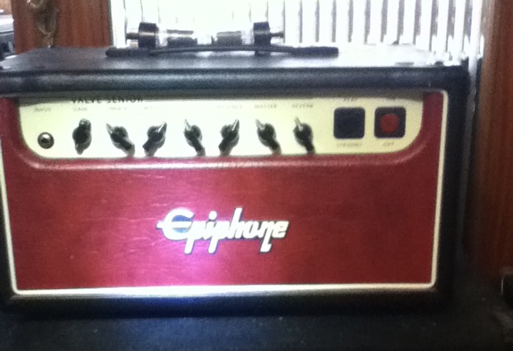 Photo : Ampli  a  Lampe  Epiphone Valve Senior