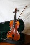 Photo : VIOLON        ALTO de facture recente