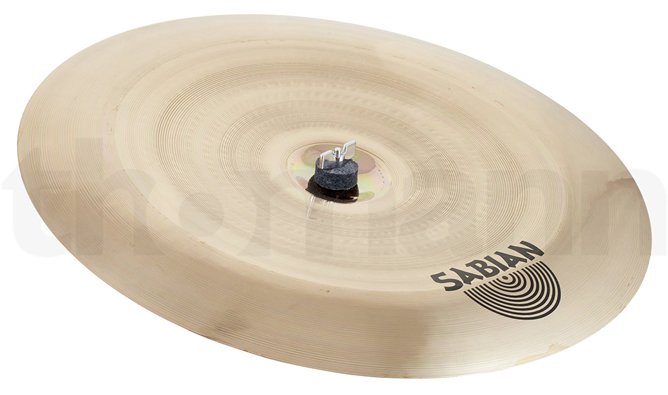 Photo : Sabian   China  AAX 20 Cymbale