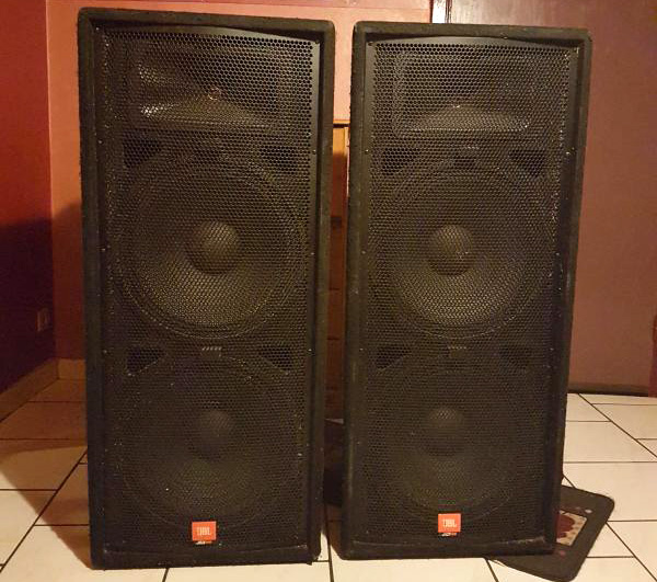Photo annonce JBL      JRX     Enceinte Passive 1000 watts rms