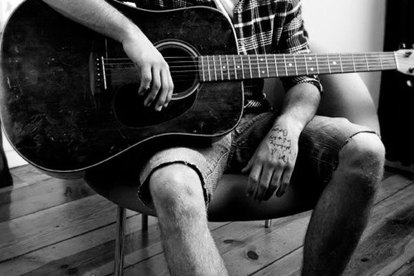 Photo : Recherche Chanteur se pour projets a la demande