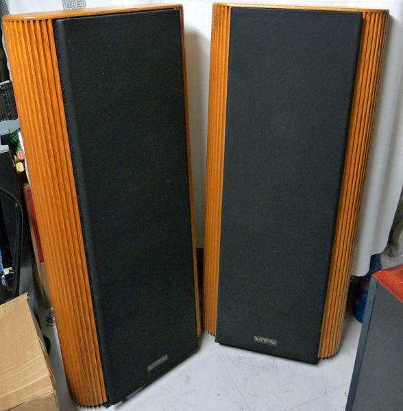 Photo : Enceintes Colonnes Infinity Kappa 8 Macro Super