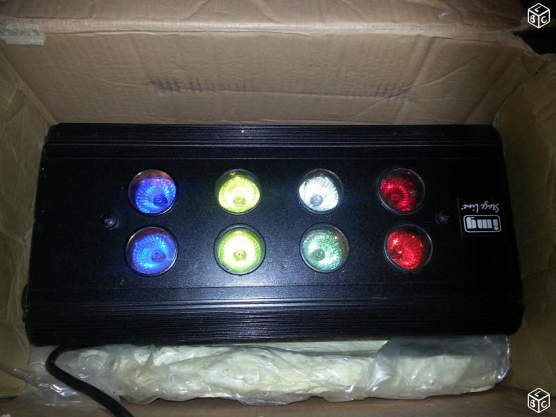 Photo : Projecteur Stage Line IMG le 308 lumiere disco