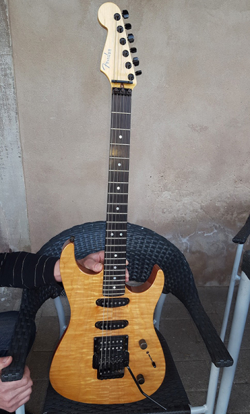 Photo : Fender Stratocaster Custom Shop USA