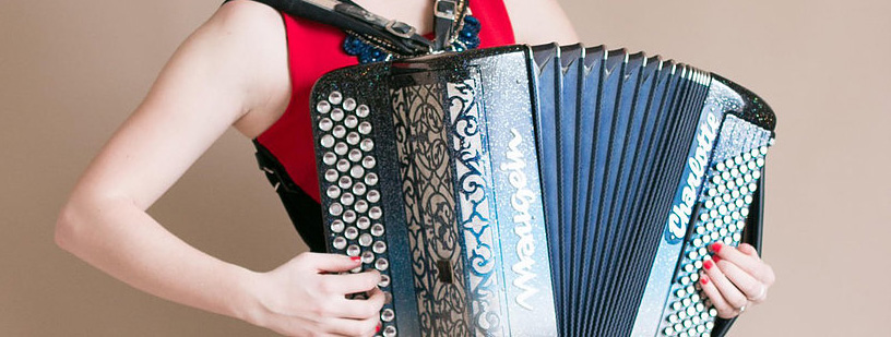 Photo : Maugein          Octavia midi