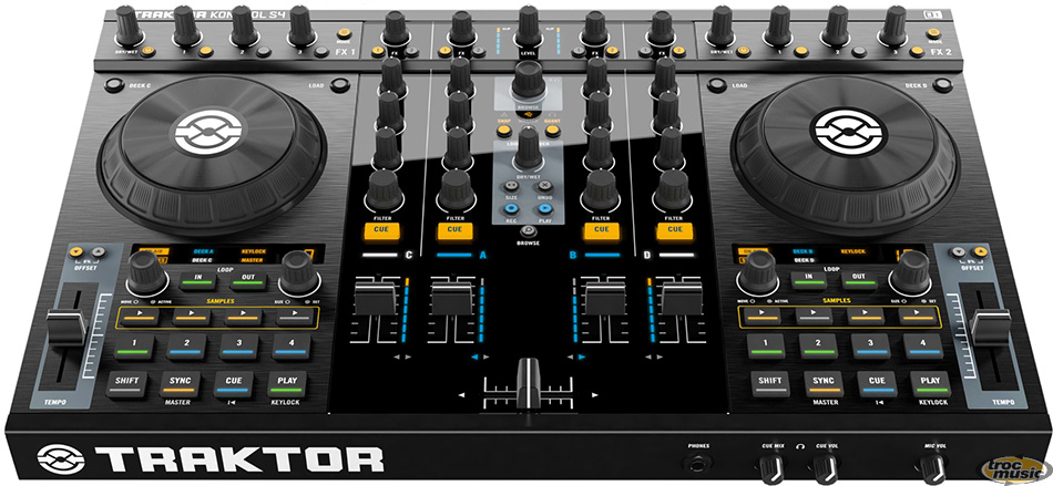 Photo : Traktor Kontrol S4 Native Instruments