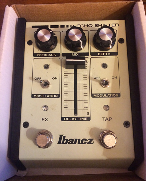 Photo : IBANEZ    ES2    Echo Shifter Analog delay