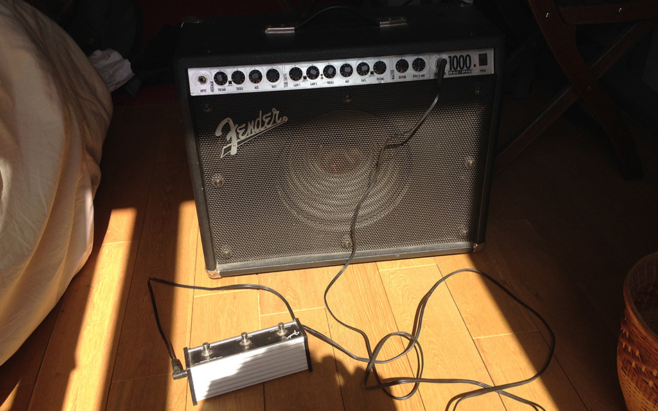Photo : Combo   Fender   Roc Pro 1000