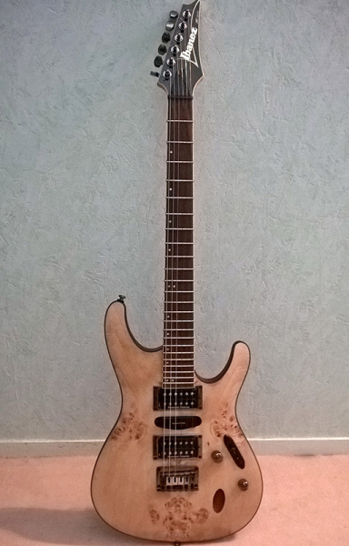 Photo : Ibanez         S770 PB avec Seymour Duncan