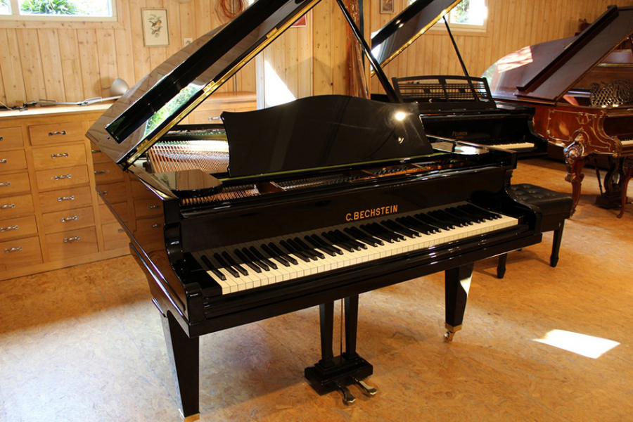 Photo : Piano  a  queue  Bechstein de 1928