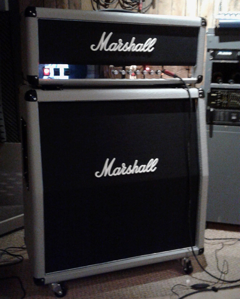 Photo : Marshall  2555   2 corps jubile
