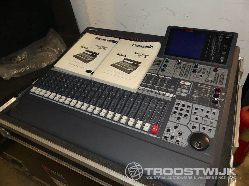 Photo : PANASONIC RAMSA WR DA7 