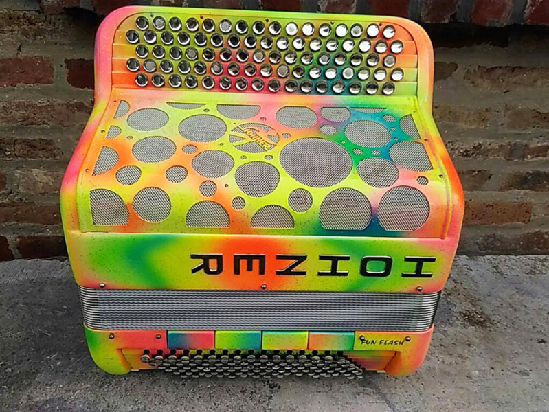 Photo : Accordeon HOHNER fun flash