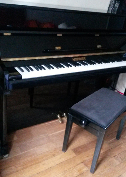 Photo : Piano Droit d Etude Hohner Hup110