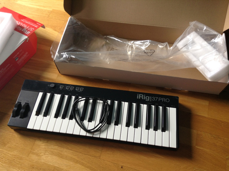 Photo : IK Irig keys 37  pro 