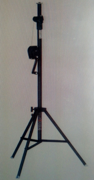 Photo : PIED DE LEVAGE A TREUIL 270 cm