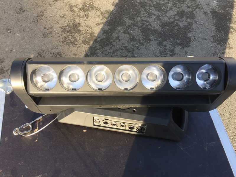 Photo : Slimkolor        710 UHD