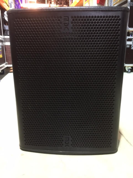 Photo : Enceinte     Adamson MDC15