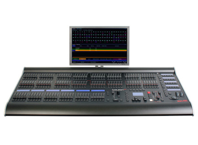 Photo : Console      Lumiere Zero 88 Solution XL