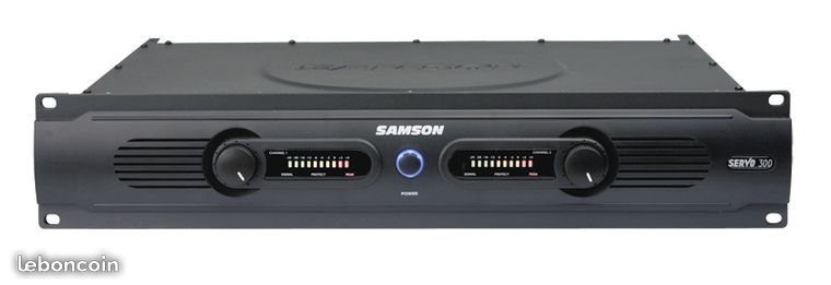Photo : Samson   Servo   300 2x100 watts