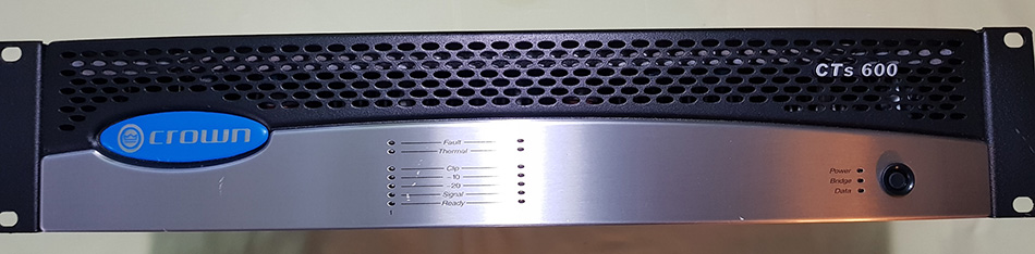 Photo : CROWN     CTS    600 2x300W