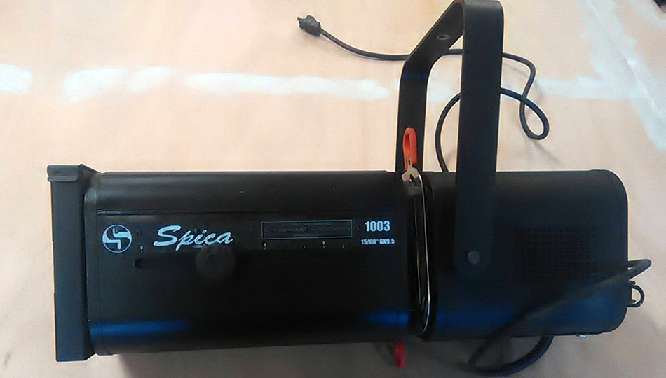 Photo : Projecteurs      1000w decoupe et gobo