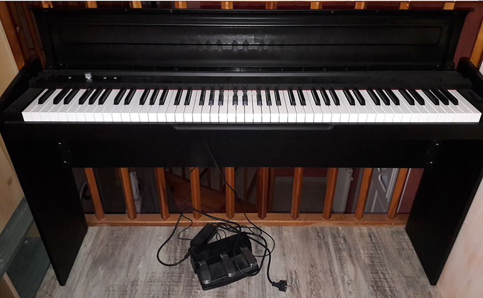 Photo annonce KORG     LP    180 BK