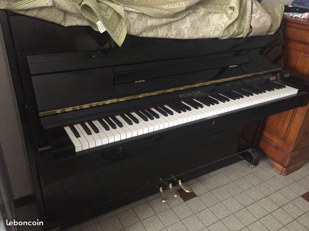 Photo : Piano   droit    Waldstein