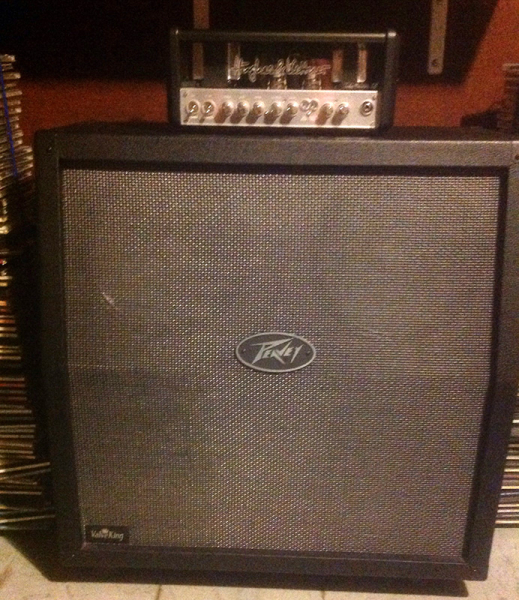 Photo : Hughes  Kettner  18w avec baffes 4hp 